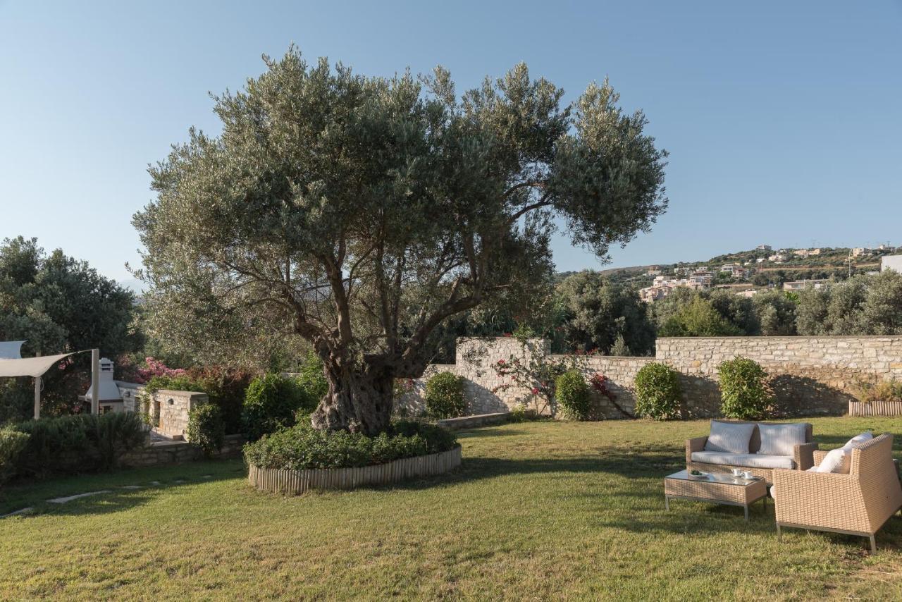Eco Villa, A Perfect Escape Close To The Beach, By Thinkvilla Maroulás Dış mekan fotoğraf