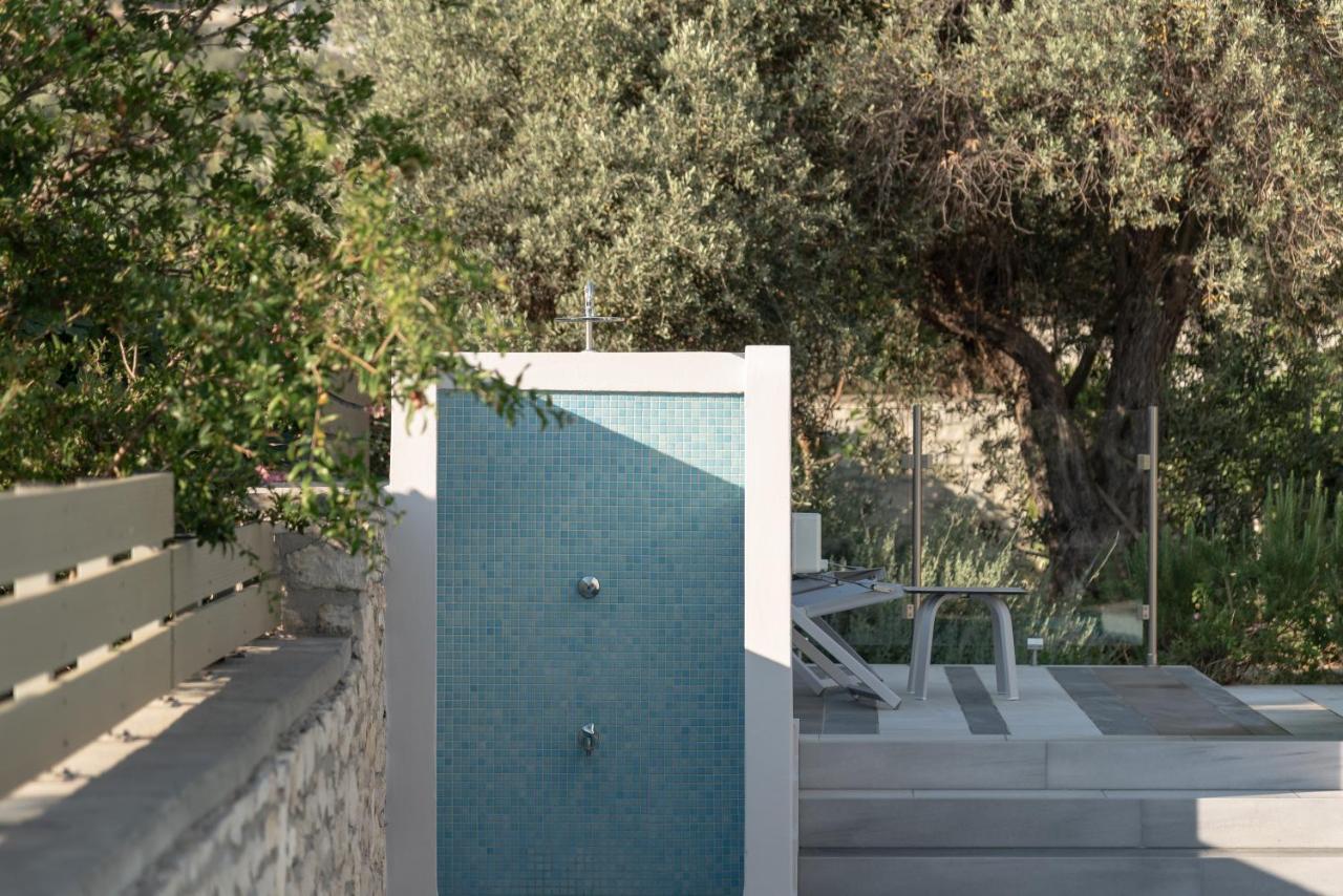 Eco Villa, A Perfect Escape Close To The Beach, By Thinkvilla Maroulás Dış mekan fotoğraf