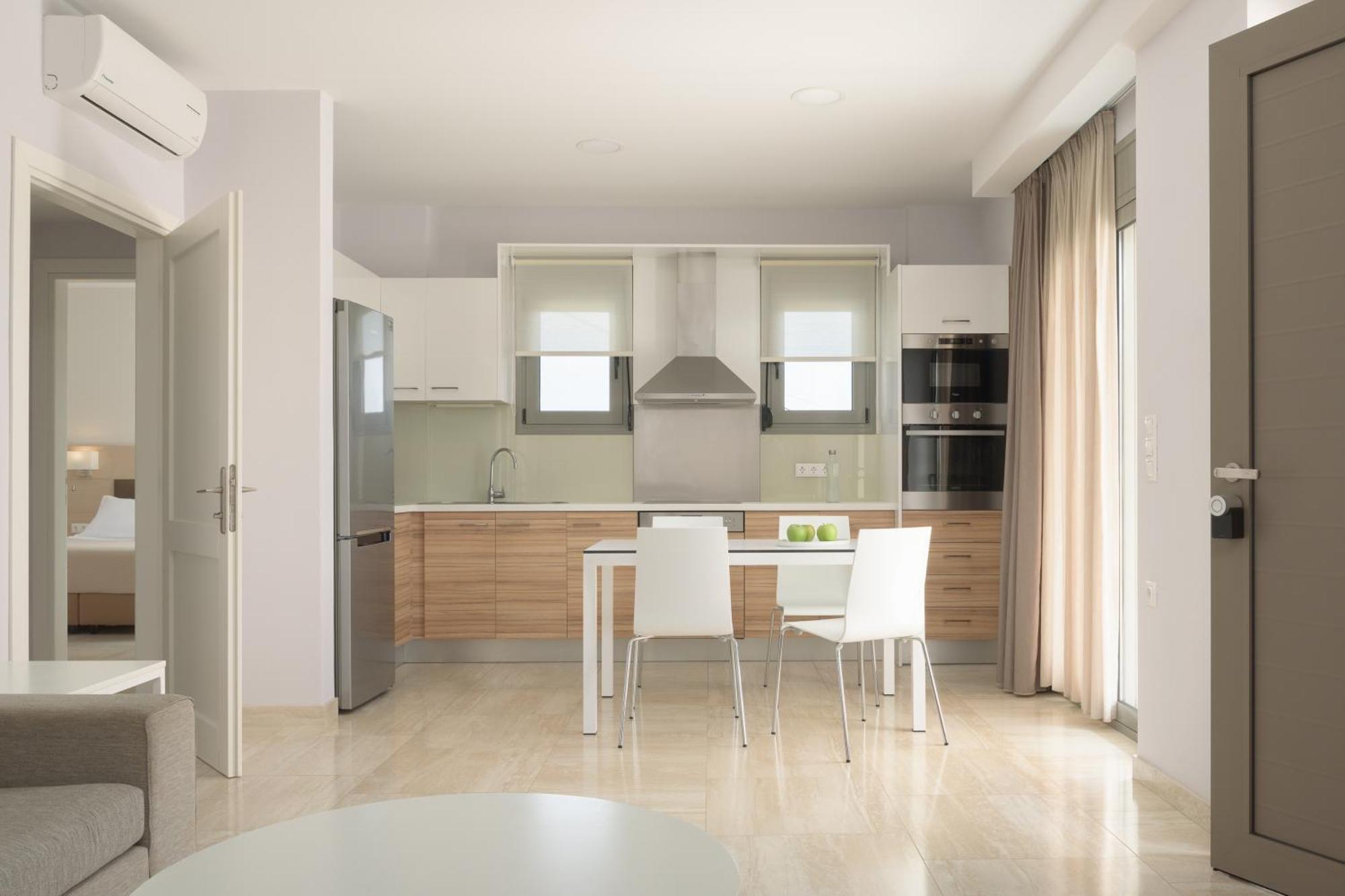 Eco Villa, A Perfect Escape Close To The Beach, By Thinkvilla Maroulás Dış mekan fotoğraf